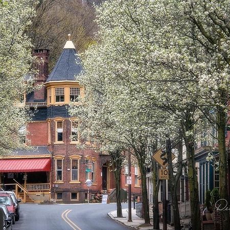 The Dolon House Bed & Breakfast! Jim Thorpe Exteriér fotografie